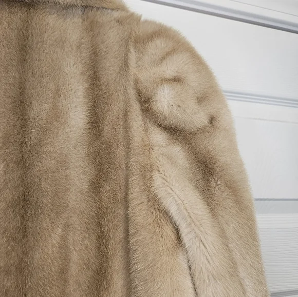 Vintage 60s Grandella tan heavy classic faux fur coat pockets satin lined sz 10 - Picture 16 of 16